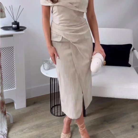 NWT Zara Asymmetrical pencil dress - Picture 3 of 9